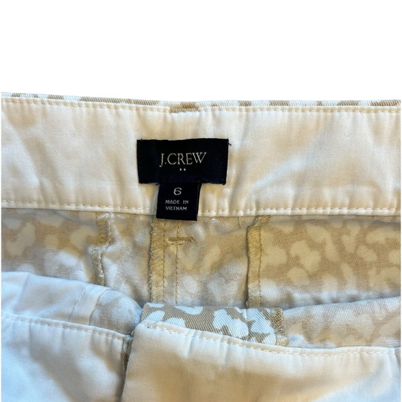 J. Crew | shorts | J. Crew tan leopard chino shorts Size 6 | animal print shorts - Picture 2 of 5